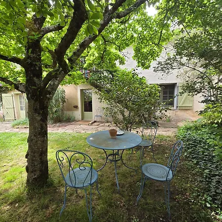 Holiday home Maison De Le Relais Du Haras Champagne-Saint-Hilaire
